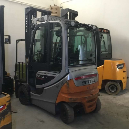 Carrelli frontali elettrici Still RX 60-25/600 Still RX 60-25/600