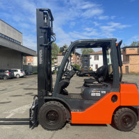 Toyota 06-8 FD 25 F - 1