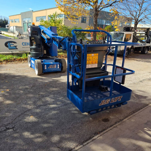 JLG E 300 AJP