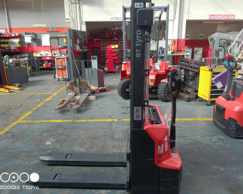 Toyota SHE100 Toyota