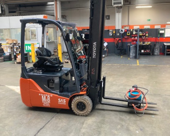 Toyota 8FBEK18T Toyota