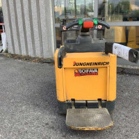 Jungheinrich ERD 220 - 11