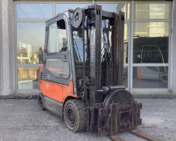 Toyota 7FBMF25 Toyota