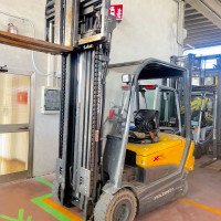 OM XE30ac   con POSIZIONATORE - 2