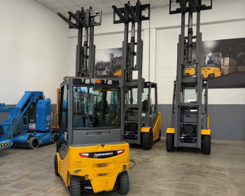 Jungheinrich EFG 320 Jungheinrich