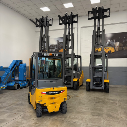 Jungheinrich EFG 320