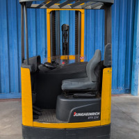 Jungheinrich ETV214 - 1