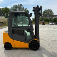 Jungheinrich DFG 320 - 2