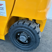 Jungheinrich EFG 320 - 6