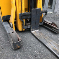 Jungheinrich ETV 214 - 4