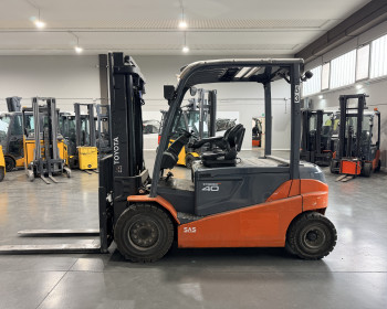 Toyota 8FBMT40 Toyota