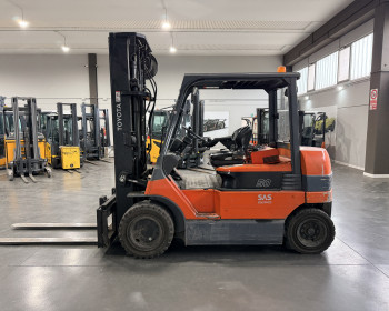 Toyota 7FBMF50 Toyota