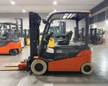 Toyota 8FBMT25 Toyota