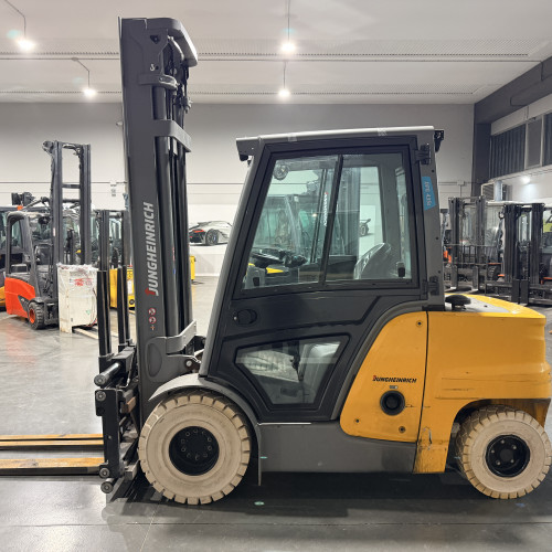 Jungheinrich DFG 435s 430ZT