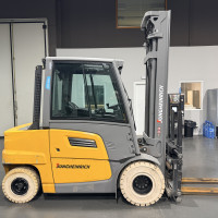 Jungheinrich DFG 435s 430ZT - 2
