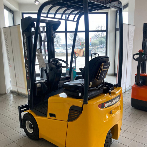 Jungheinrich EFG 110k 300ZT