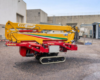 Cela DT Crawler 25 Cela