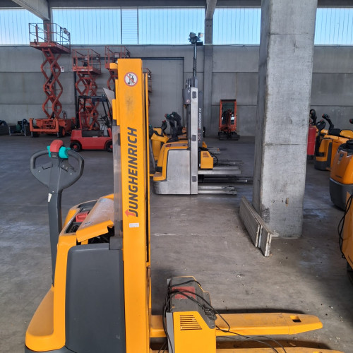 Jungheinrich EJC 110 