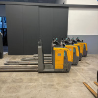 Jungheinrich ECE 225 G240 - 1