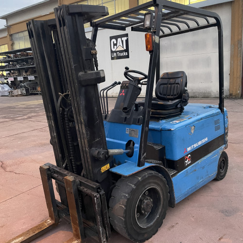 Cat Lift Truck EP30K Pac