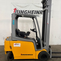 Jungheinrich EFG 320 - 1
