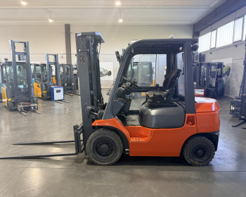 Toyota 62-7FDF25 Toyota