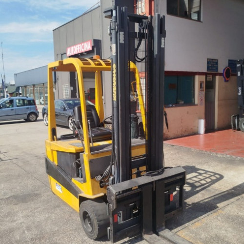 Detas / Robustus SE 320