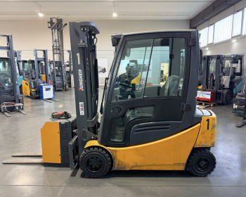 Jungheinrich EFG 320 Jungheinrich