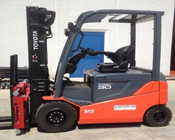 Toyota 8FBMKT30 Toyota