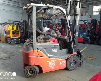 Toyota 8FBMKT20 Toyota