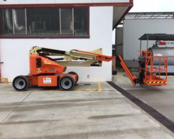 JLG E450AJ JLG