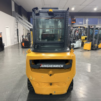 Jungheinrich DFG 435 370ZT - 1