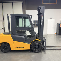 Jungheinrich DFG 435 370ZT - 2