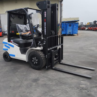 EP EQUIPMENT EFL303 - 1