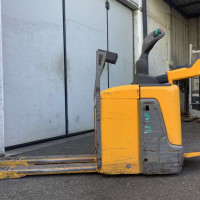 Jungheinrich ERE 120 - 2