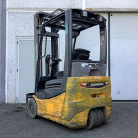 Jungheinrich EFG 215 - 1