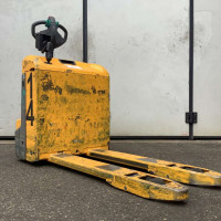 Jungheinrich EJE 114 - 1