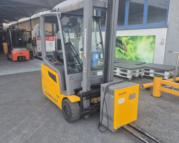 Jungheinrich EFG 218 K Jungheinrich