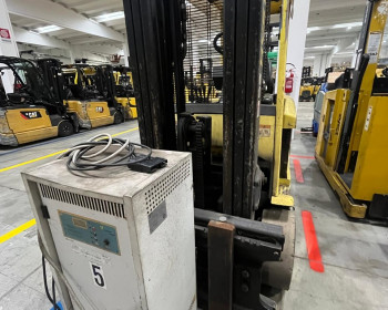 Hyster E3.20XM Hyster