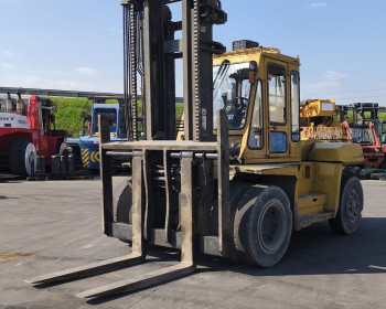 Caterpillar DP135 Caterpillar