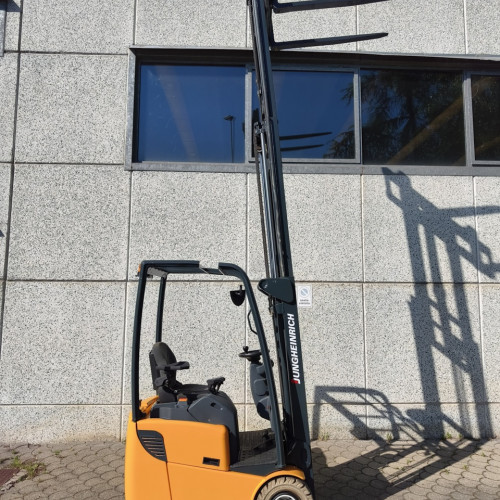 Jungheinrich EFG 110