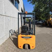 Jungheinrich EFG 110 - 3