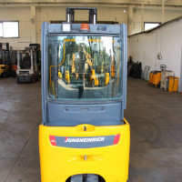 Jungheinrich EFG-220 - 1