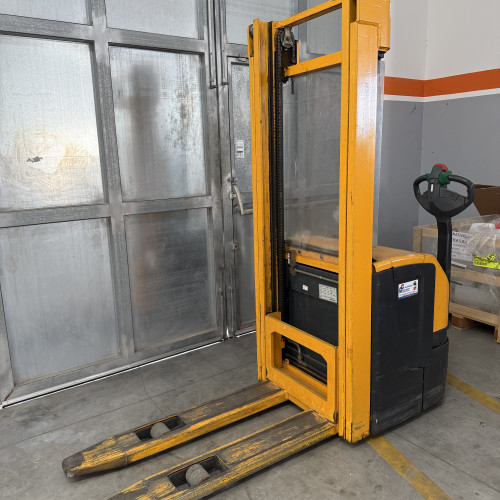 Jungheinrich EJC 214