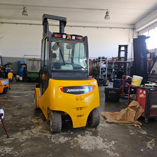 Jungheinrich Efg 550 s