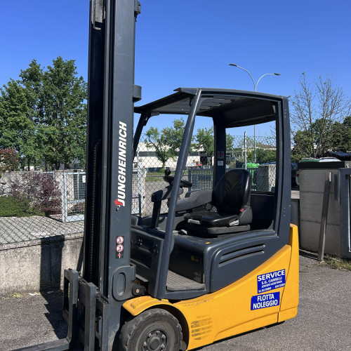 Jungheinrich EFG216K