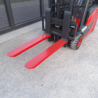 Linde E16H-02 con forche telescopiche - 8