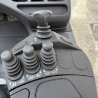 Linde E25-01 - 11