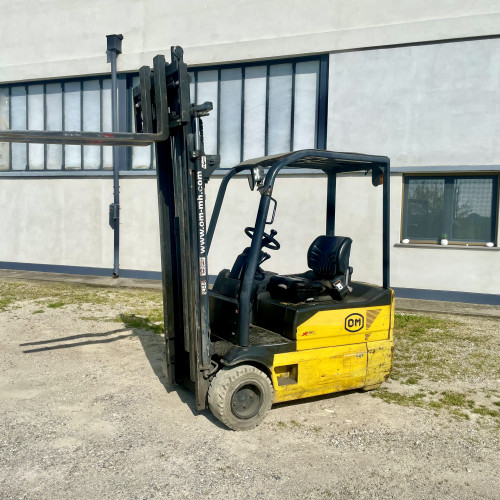 OM XE18 3ac Batteria del 2024