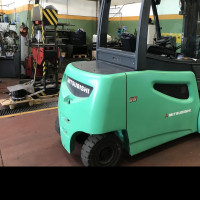 Mitsubishi FB502 - 4